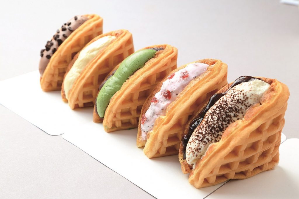 期間限定！人気スイーツを特別販売!!